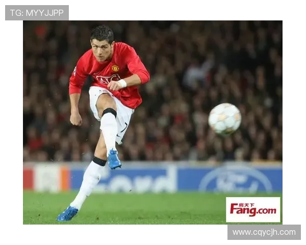 足球明星卡片视频揭秘球员背后的故事与精彩瞬间